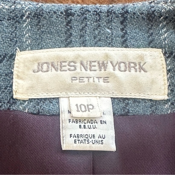 Jones New York | Vintage Gray Blue Plaid 100% Worsted Wool Skirt Suit Set - Picture 6 of 12